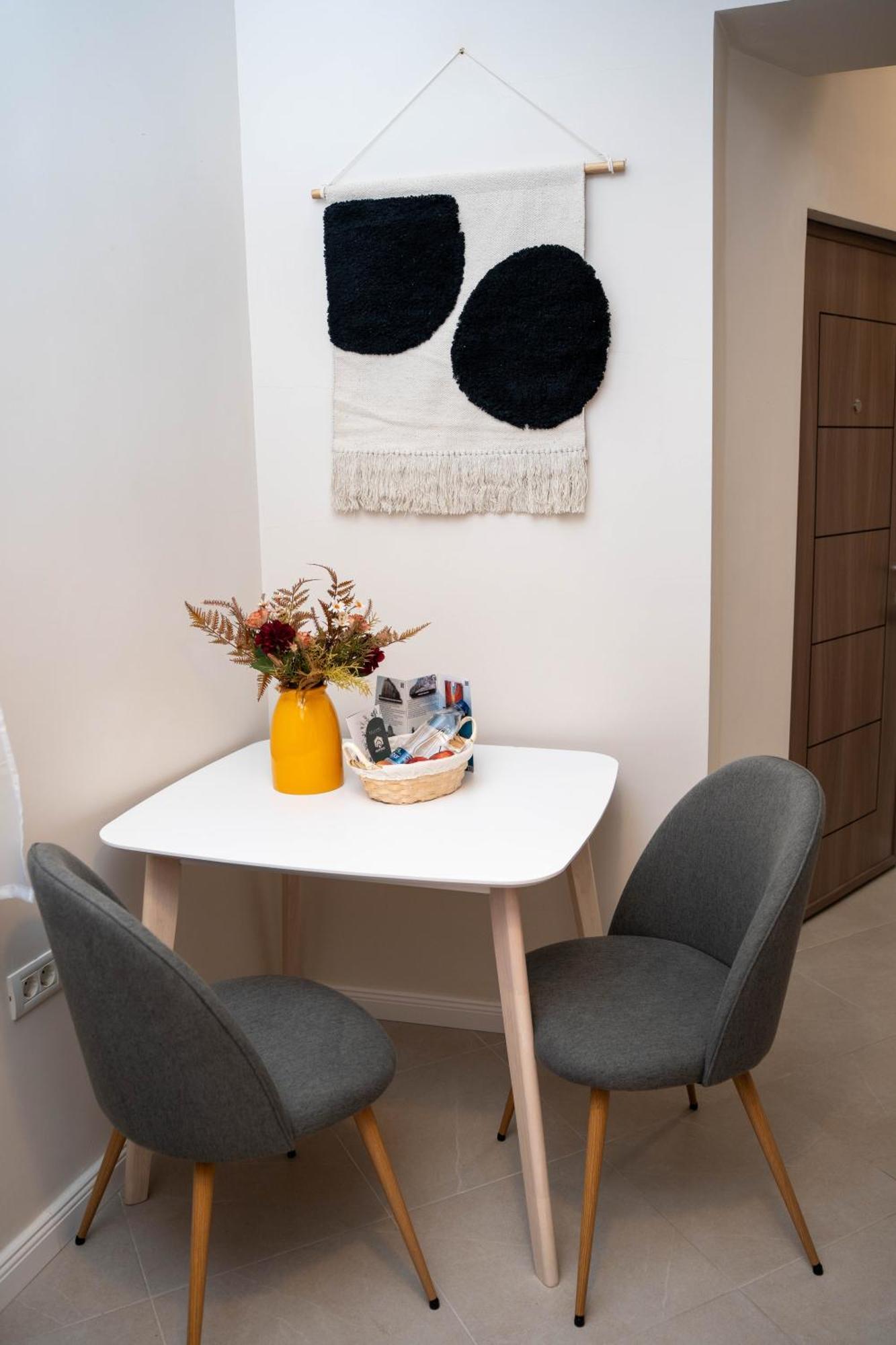 House Apartament *